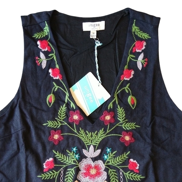 Umgee NWT Faux Suede Floral Embroidered Shift Mini Dress Black Boho - Picture 3 of 6